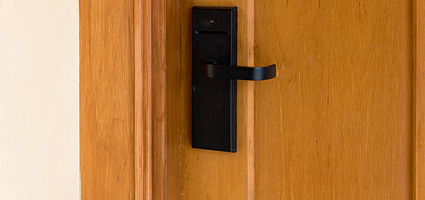 Home Security And Alarm Monitoring in East Palo Alto, California