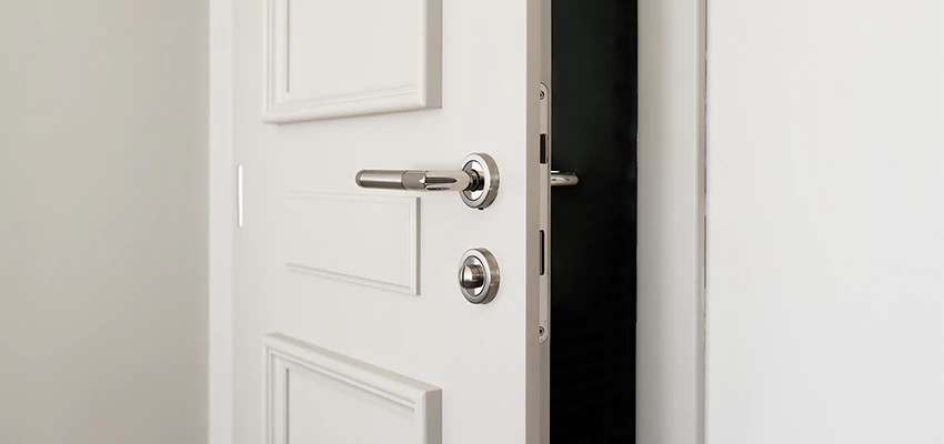 Folding Bathroom Door With Lock Solutions in East Palo Alto, CA