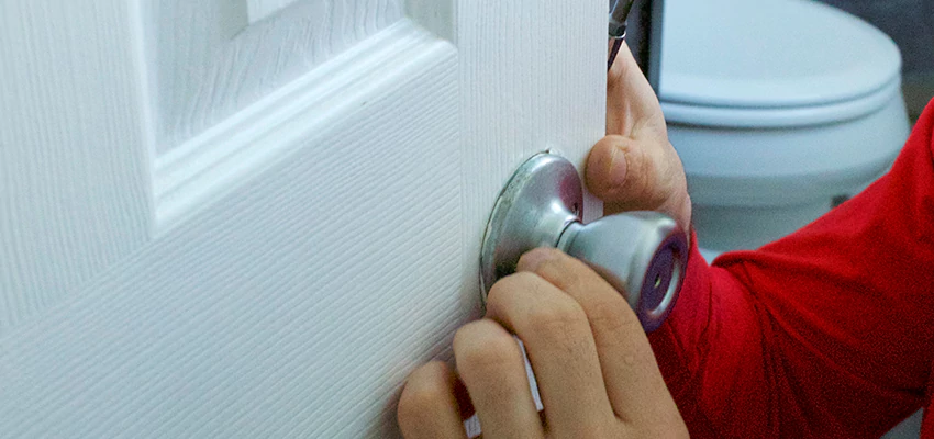 Vintage Door Knob Replacement in East Palo Alto, CA